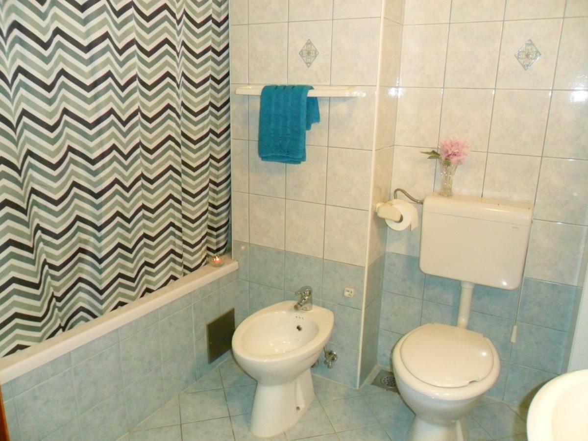 Apartman Una Crikvenica Eksteriør billede